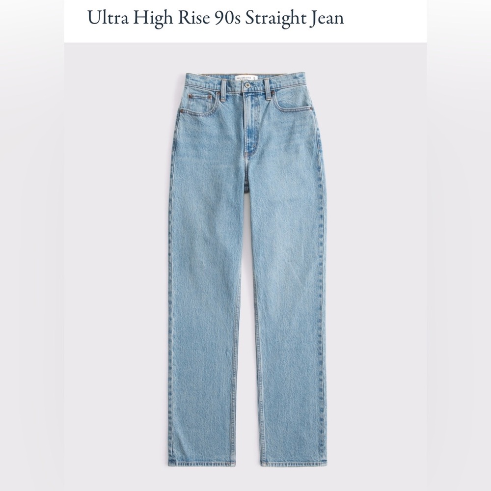 Abercrombie & Fitch • 90s Straight Ultra High Rise Jeans